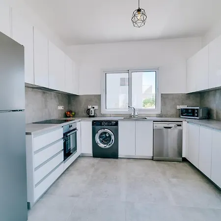 Angelina Villa Ayia Napa